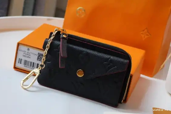 WIS VERSO LOUIS HOLDER CARD VUITTON RECTO 0412